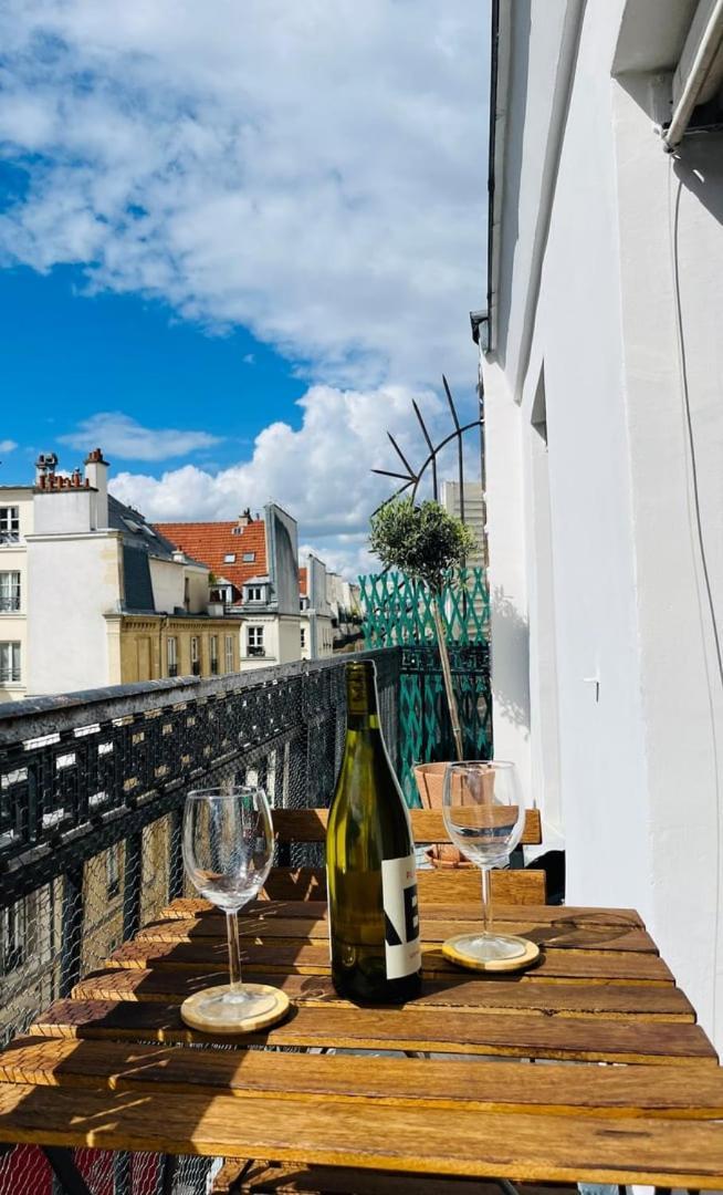 Balcon Au Coeur Du 9eme Arrondissement Apartment